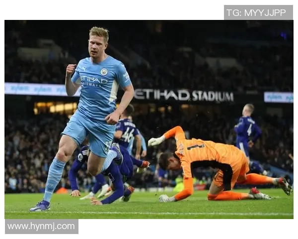 克罗斯：从中场大师到足球战术的灵魂引领者的传奇之路